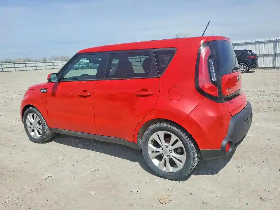 KNDJP3A52F7748521 2015 KIA SOUL-1