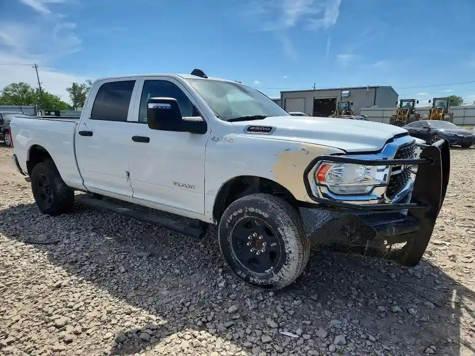 3C6UR5DJ8PG611804 2023 RAM 2500-3