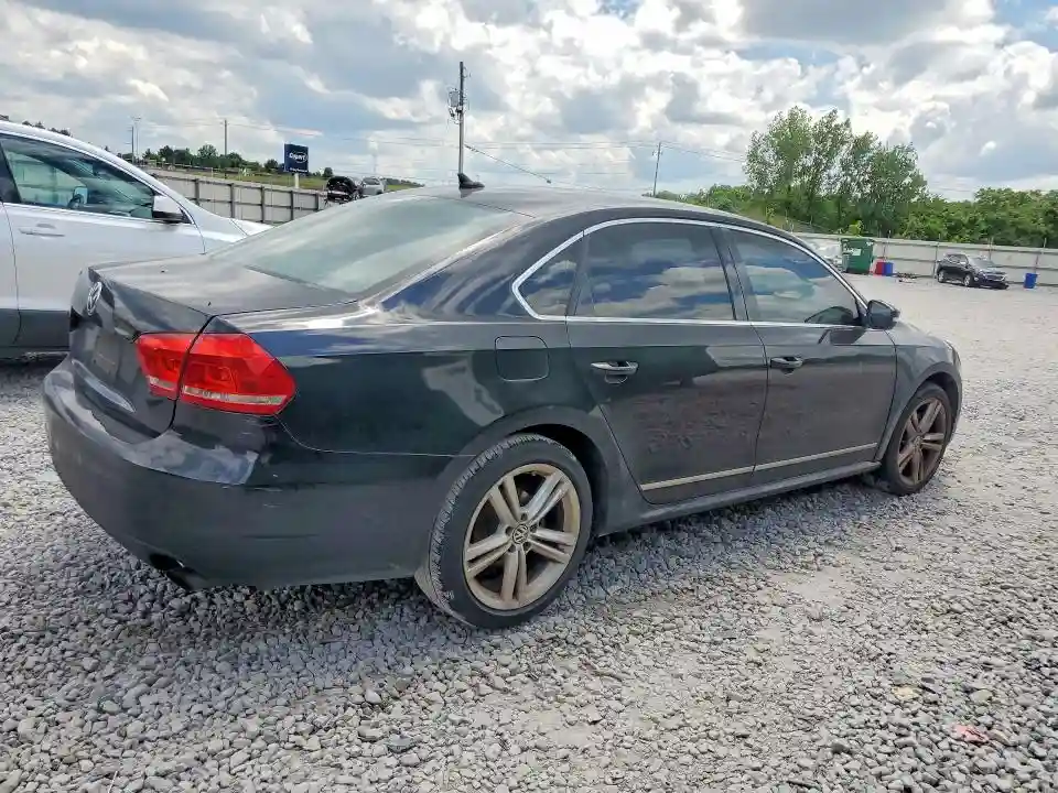 1VWCM7A36EC057129 2014 VOLKSWAGEN PASSAT-2