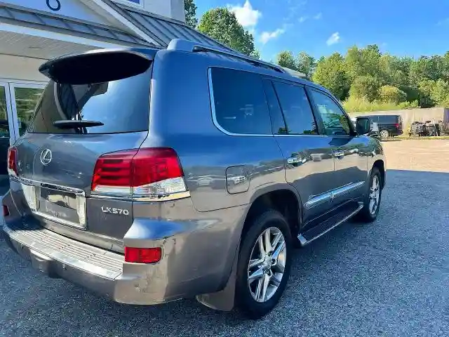 JTJHY7AX9D4100674 2013 LEXUS LX570-3