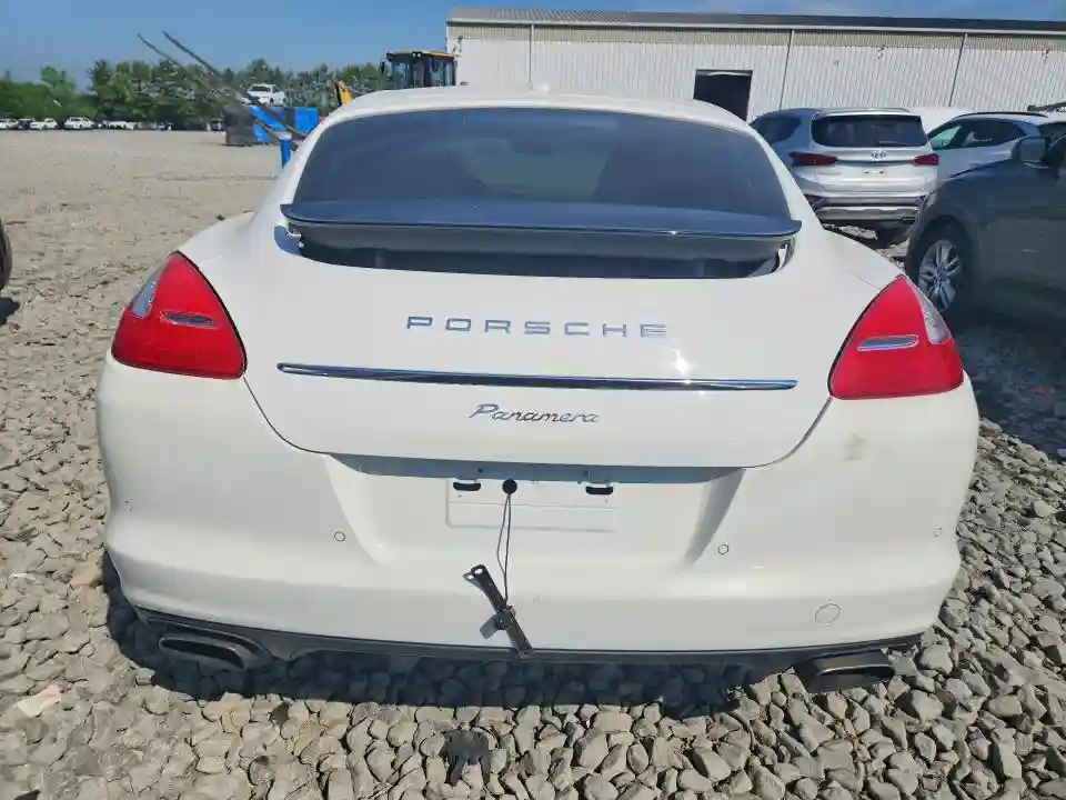WP0AA2A77BL021678 2011 PORSCHE PANAMERA-5
