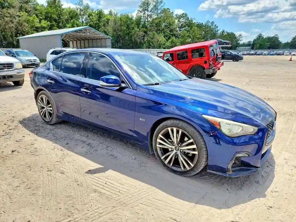 JN1EV7AP6JM355280 2018 INFINITI Q50-3