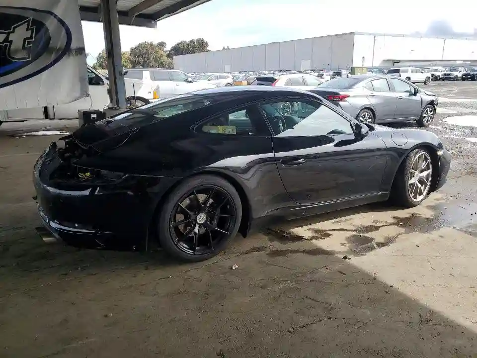 WP0AA2A91HS108315 2017 PORSCHE 911-2