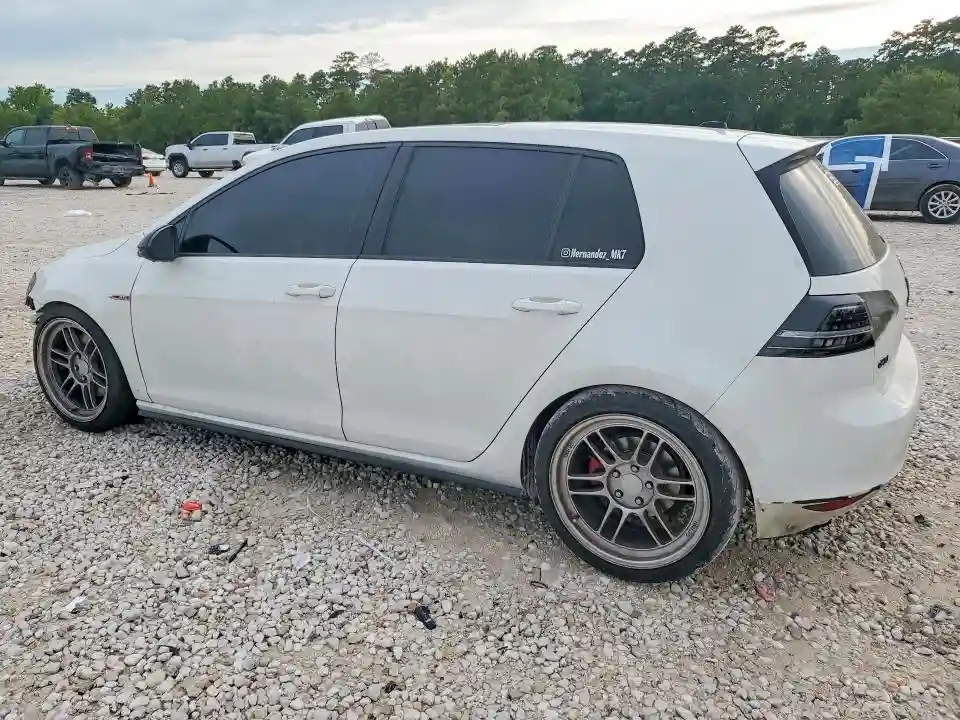 3VW4T7AU1FM051898 2015 VOLKSWAGEN GTI-1