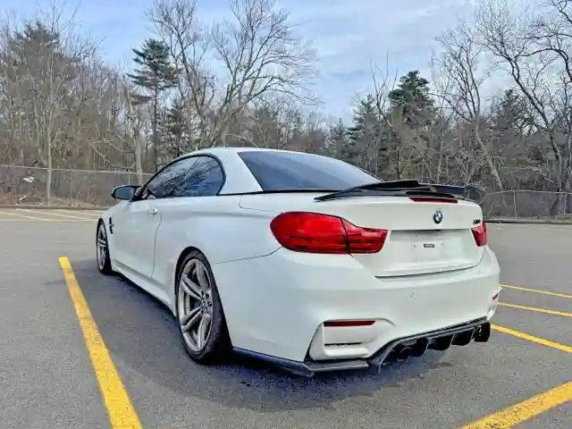 WBS3U9C57GP969947 2016 BMW M4-2