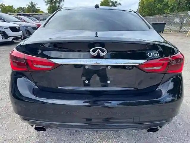 JN1EV7AP1MM701174 2021 INFINITI Q50-5
