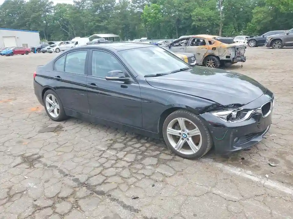 WBA3A5C59DF601616 2013 BMW 3 SERIES-3