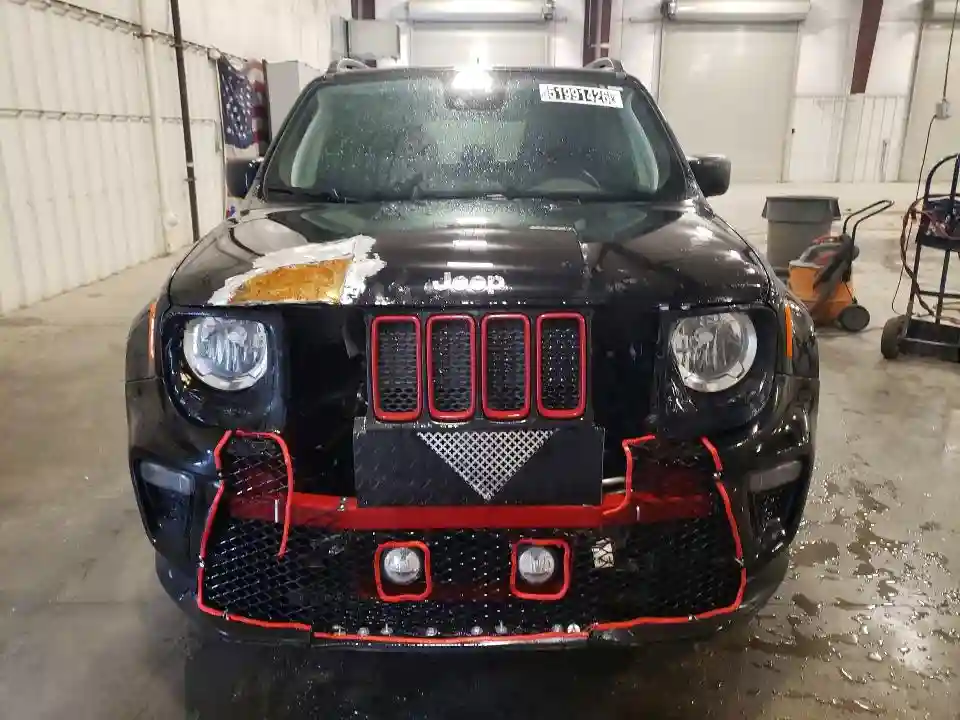 ZACNJDB19NPN87362 2022 JEEP RENEGADE-4