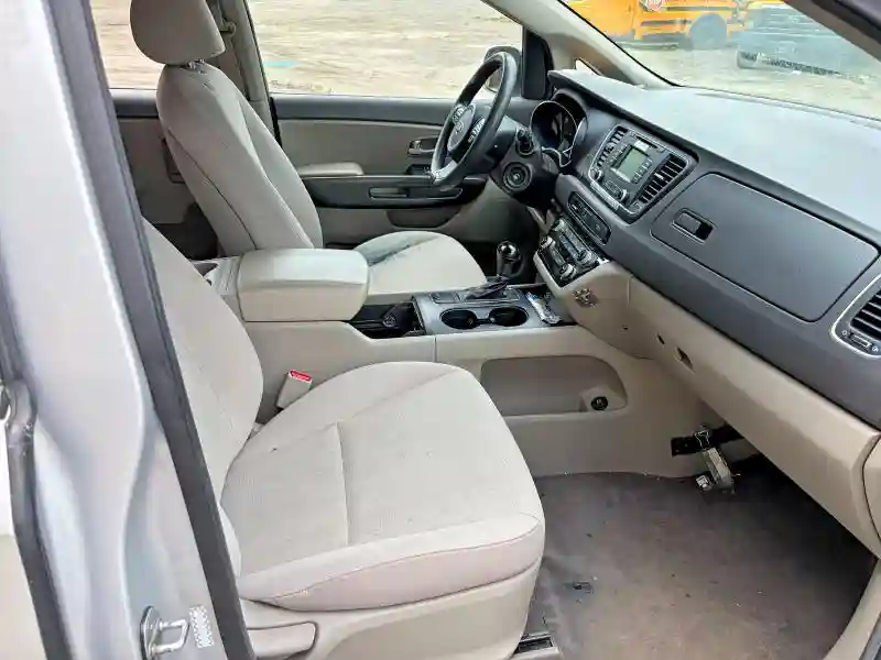 KNDMA5C16G6114169 2016 KIA SEDONA-4