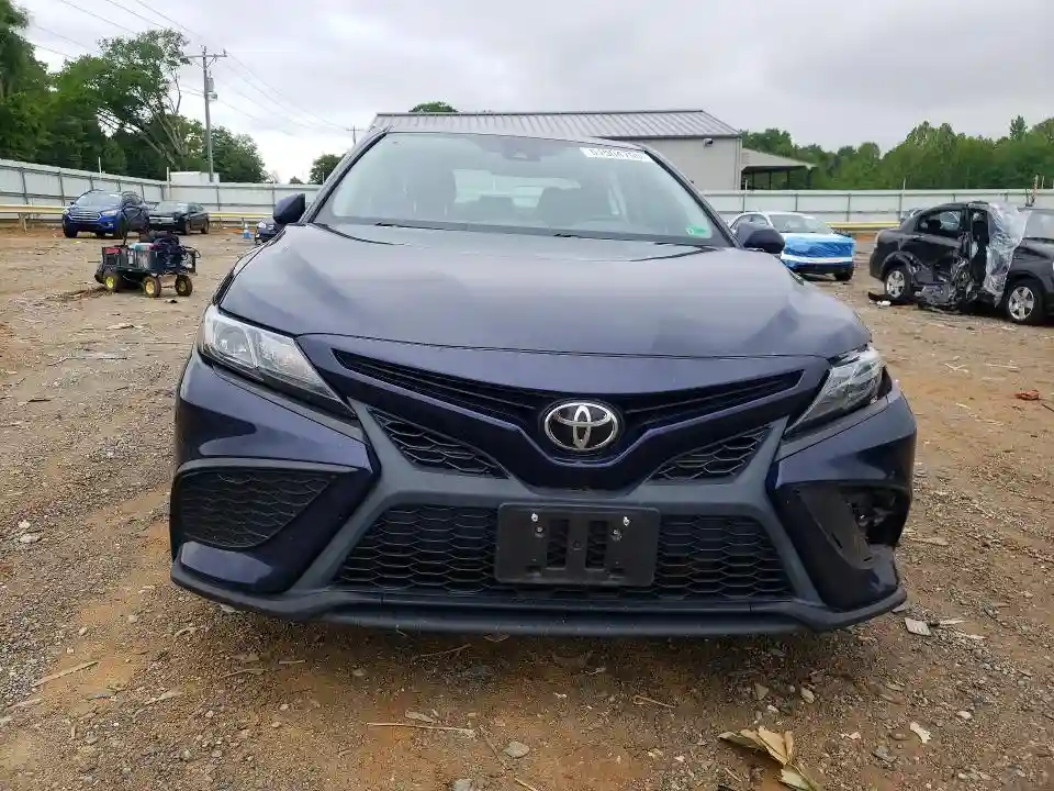 4T1G11AK1NU045932 2022 TOYOTA CAMRY-4