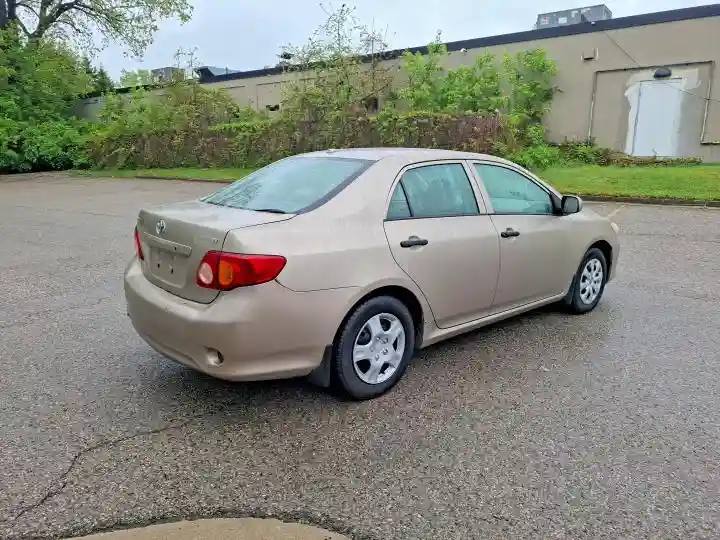 2T1BU4EE2AC252848 2010 TOYOTA COROLLA-3