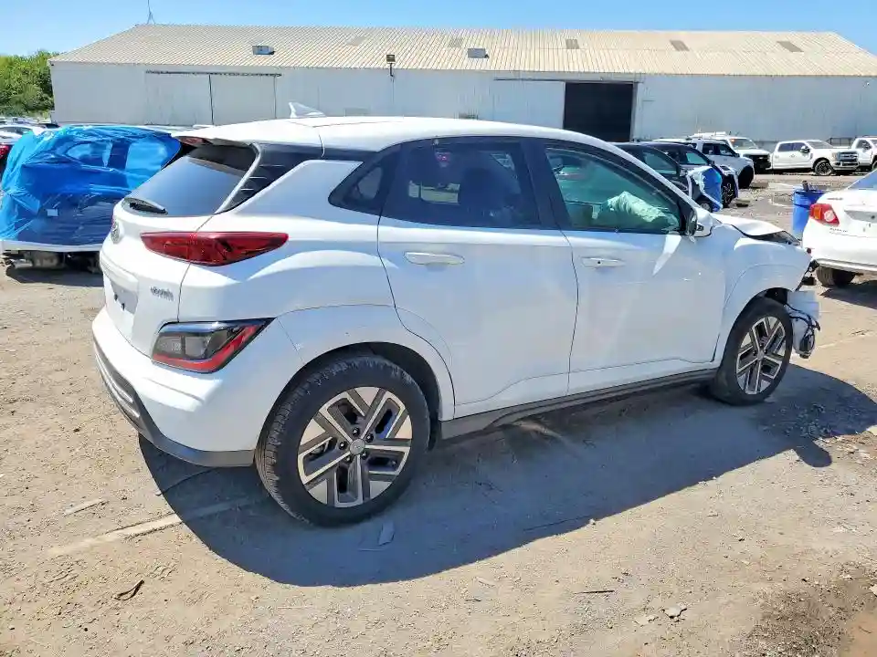 KM8K23AG4PU190870 2023 HYUNDAI KONA-2