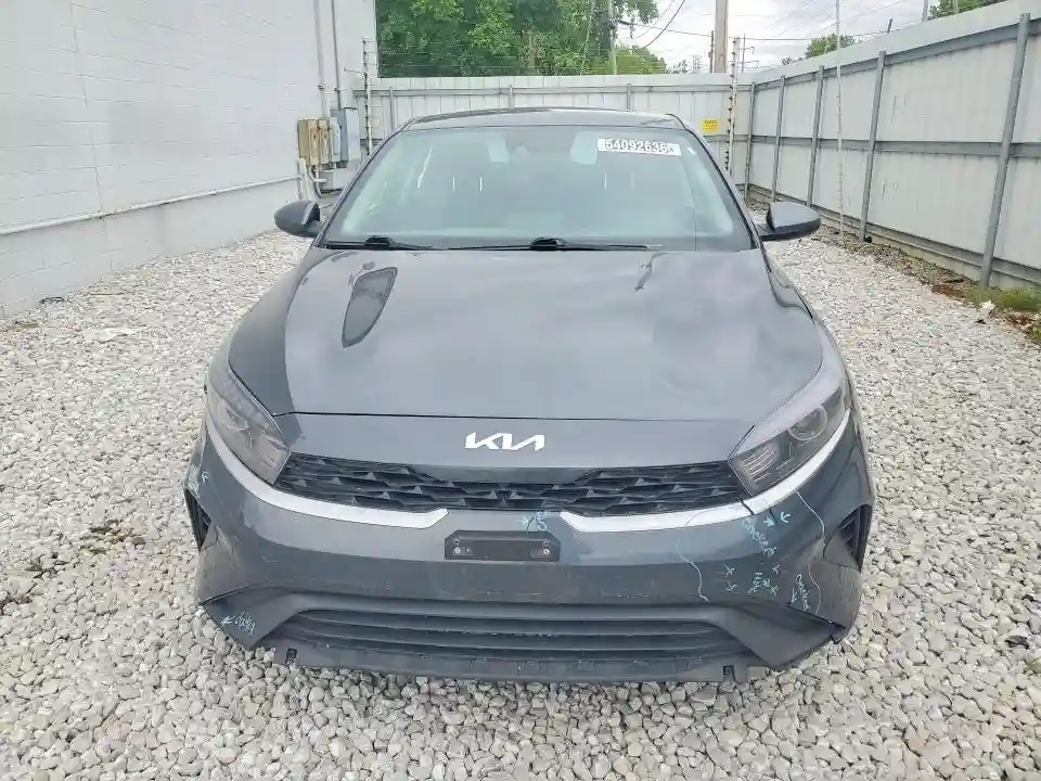 3KPF24AD1RE798865 2024 KIA FORTE LXS-4