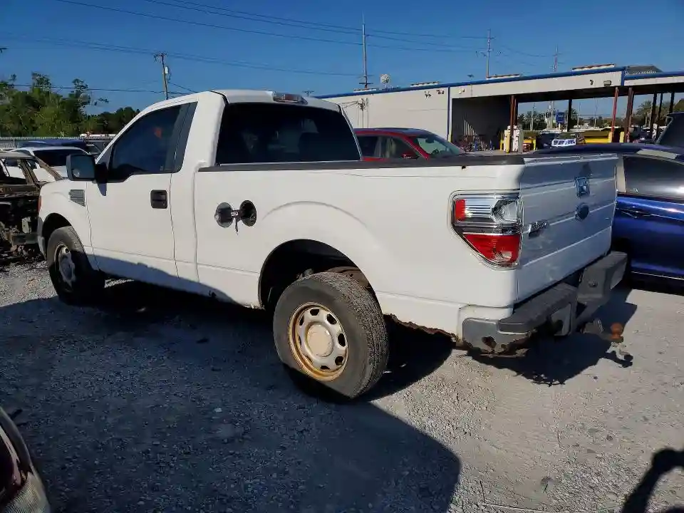1FTMF1CW5AKB37351 2010 FORD F150-1