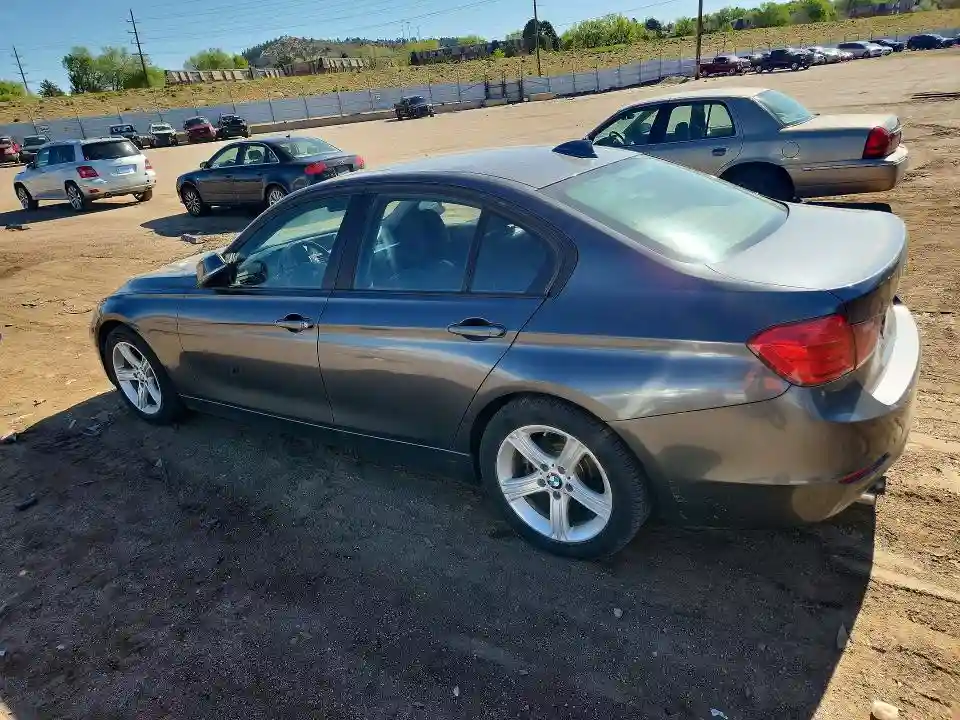 WBA3C1G51DNR46853 2013 BMW 3 SERIES-1