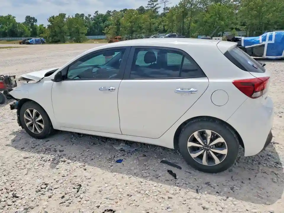 3KPA25AD8PE558693 2023 KIA RIO-1