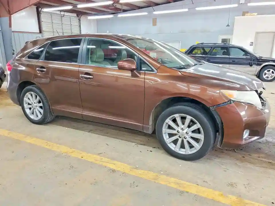 4T3ZA3BB9AU028557 2010 TOYOTA VENZA-3