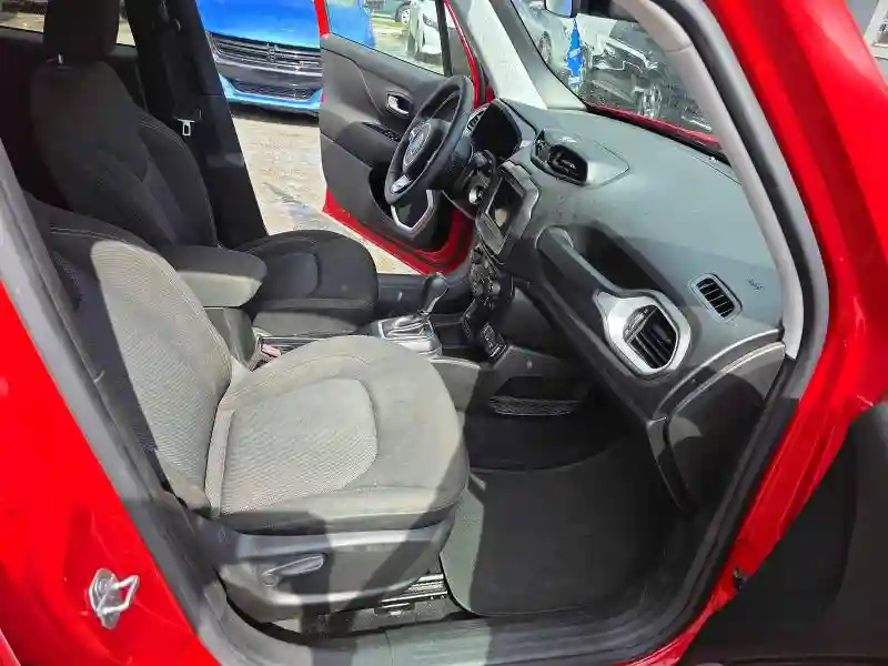 ZACNJCAB5MPM32715 2021 JEEP RENEGADE-4
