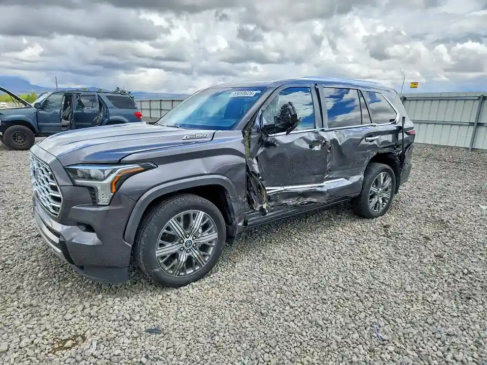 7SVAAABA9RX040245 2024 TOYOTA SEQUOIA-0