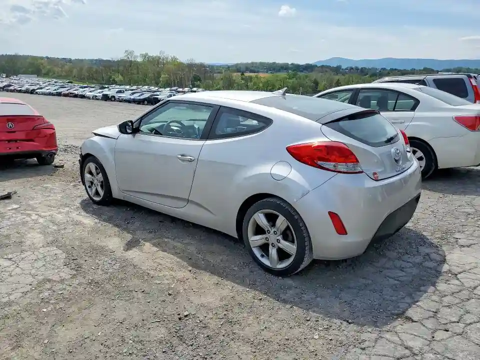 KMHTC6AD8CU072730 2012 HYUNDAI VELOSTER-1