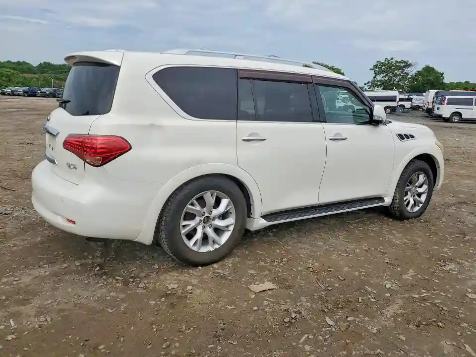 JN8AZ2NE0B9001596 2011 INFINITI QX56-2