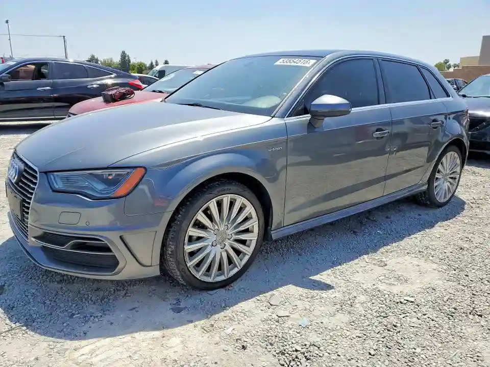 WAUTPBFF7GA048953 2016 AUDI A3-0