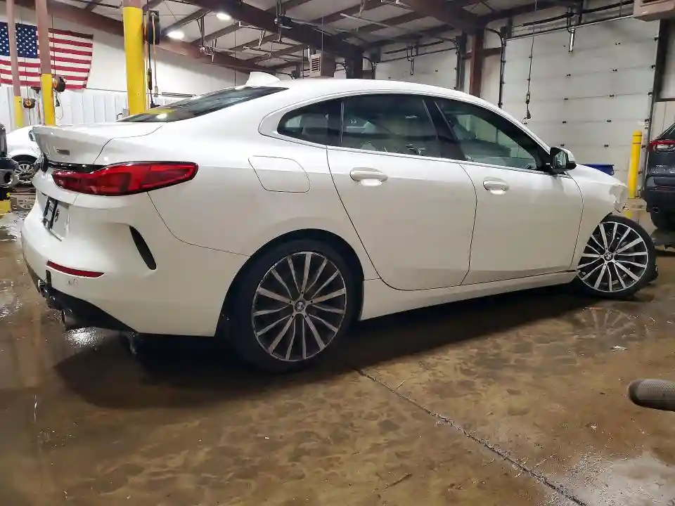 WBA73AK08N7K40739 2022 BMW 2 SERIES-2