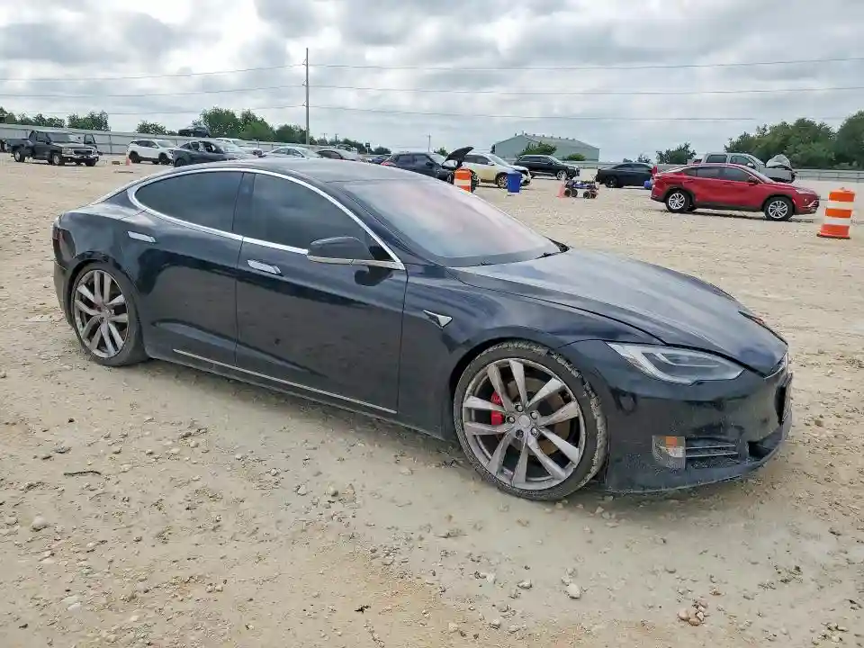 5YJSA1E46HF178869 2017 TESLA MODEL S-3
