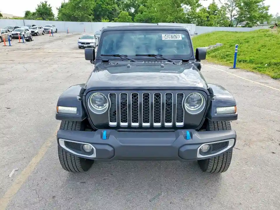 1C4JJXP64PW513537 2023 JEEP WRANGLER-4