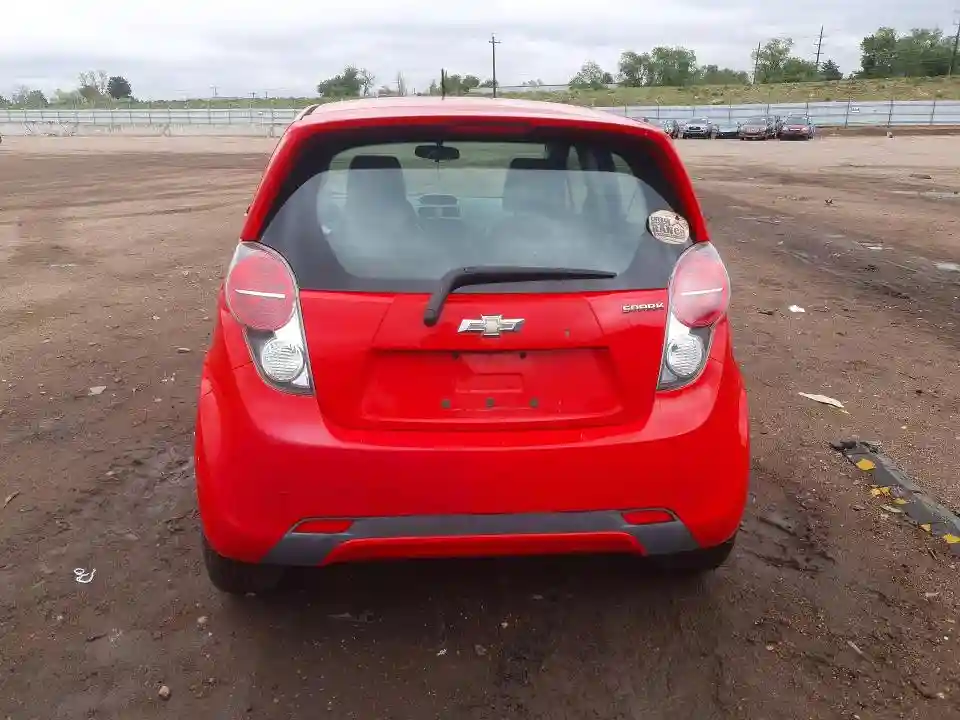 KL8CD6S91FC725140 2015 CHEVROLET SPARK-5