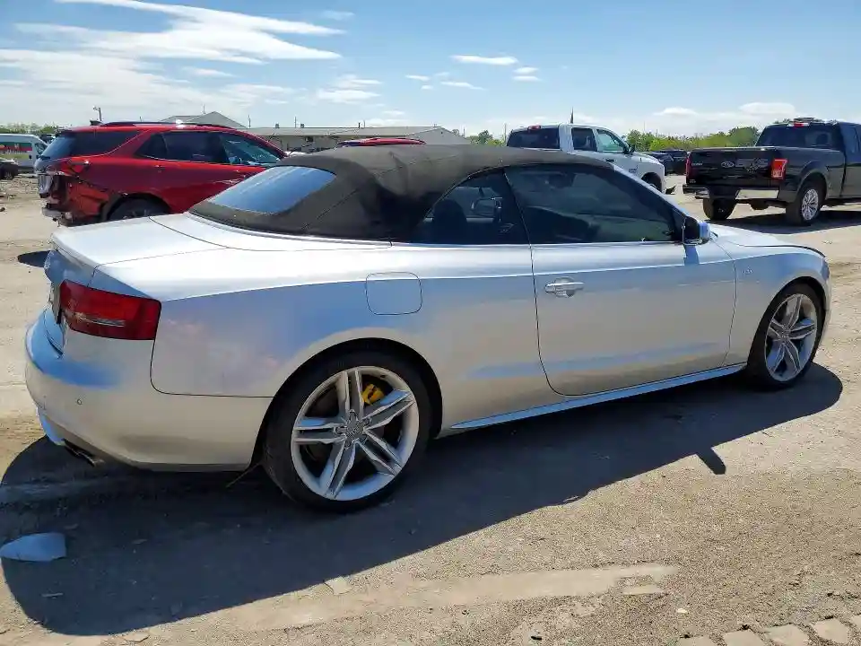 WAUVGAFH7AN013608 2010 AUDI S5/RS5-2