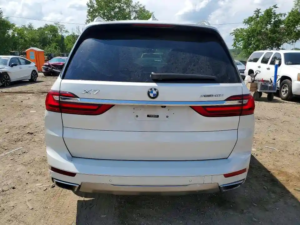 5UXCW2C06L9A03165 2020 BMW X7-5