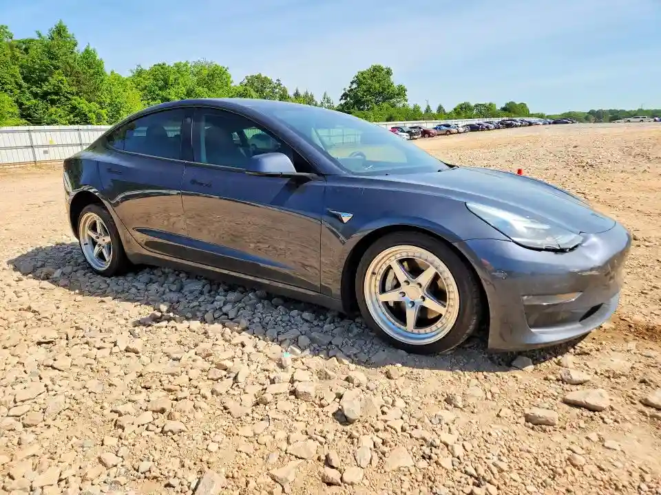 5YJ3E1EC8LF586203 2020 TESLA MODEL 3-3