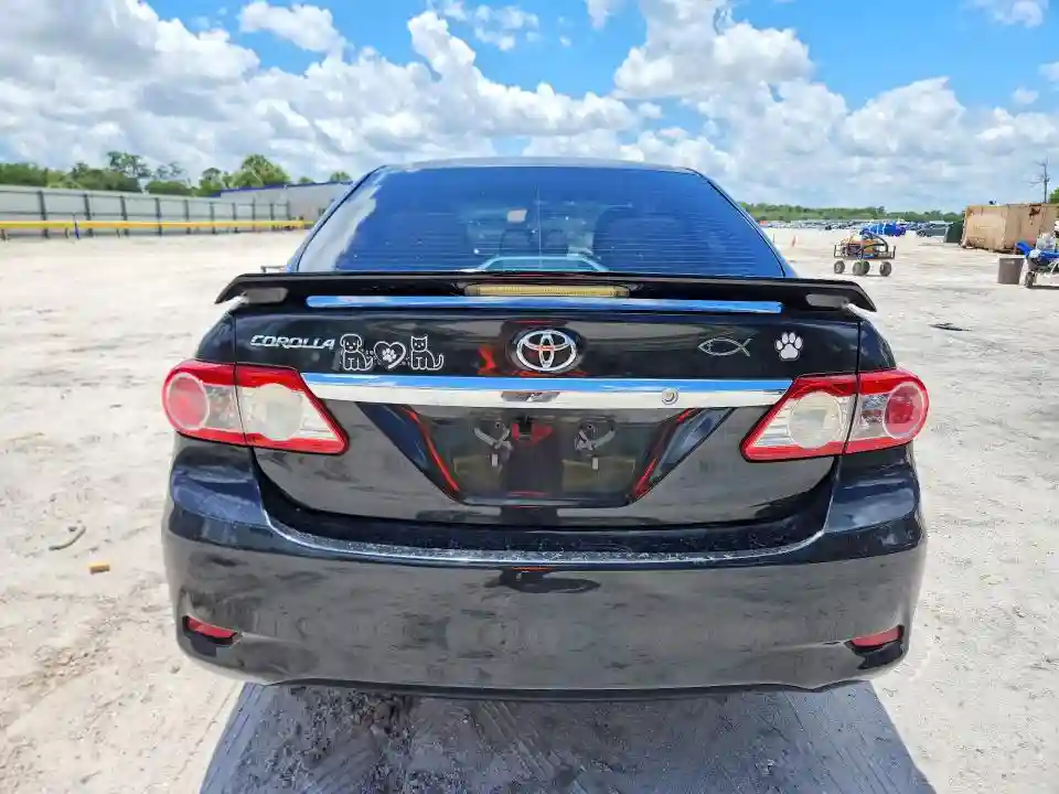 5YFBU4EE8DP143394 2013 TOYOTA COROLLA-5