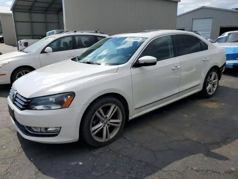 1VWCN7A3XEC030626 2014 VOLKSWAGEN PASSAT-0