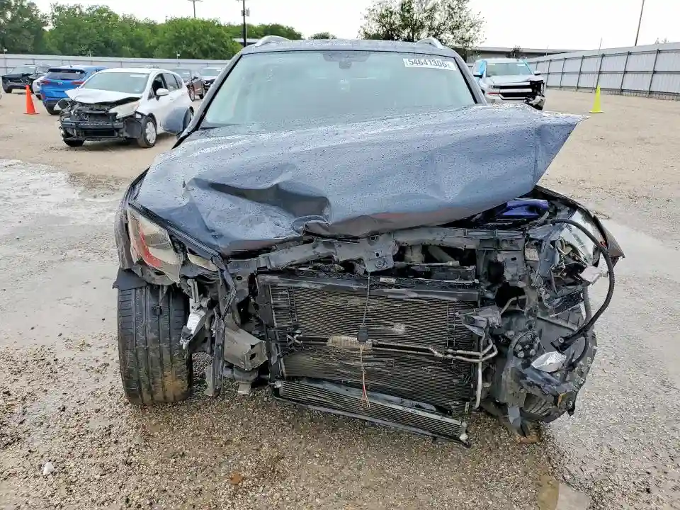 WVGEF9BP9DD006165 2013 VOLKSWAGEN TOUAREG-4
