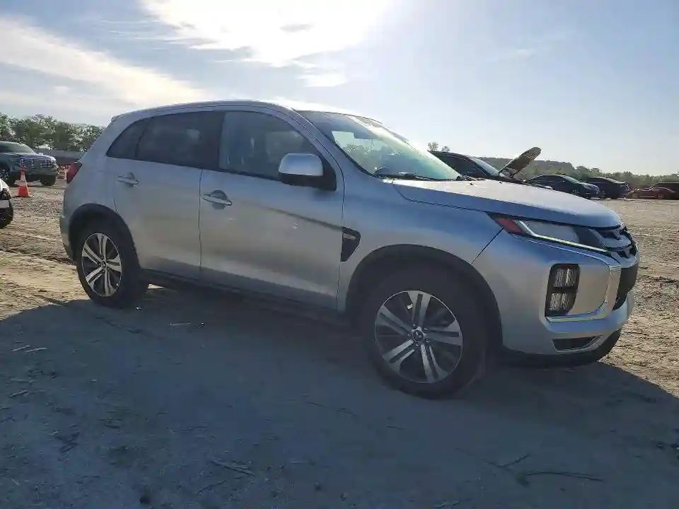 JA4AP3AU6LU019565 2020 MITSUBISHI OUTLANDER-3