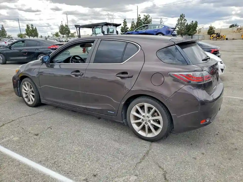 JTHKD5BH9B2019990 2011 LEXUS CT 200-1