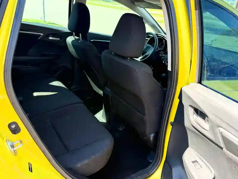 3HGGK5H83FM776937 2015 HONDA FIT-5
