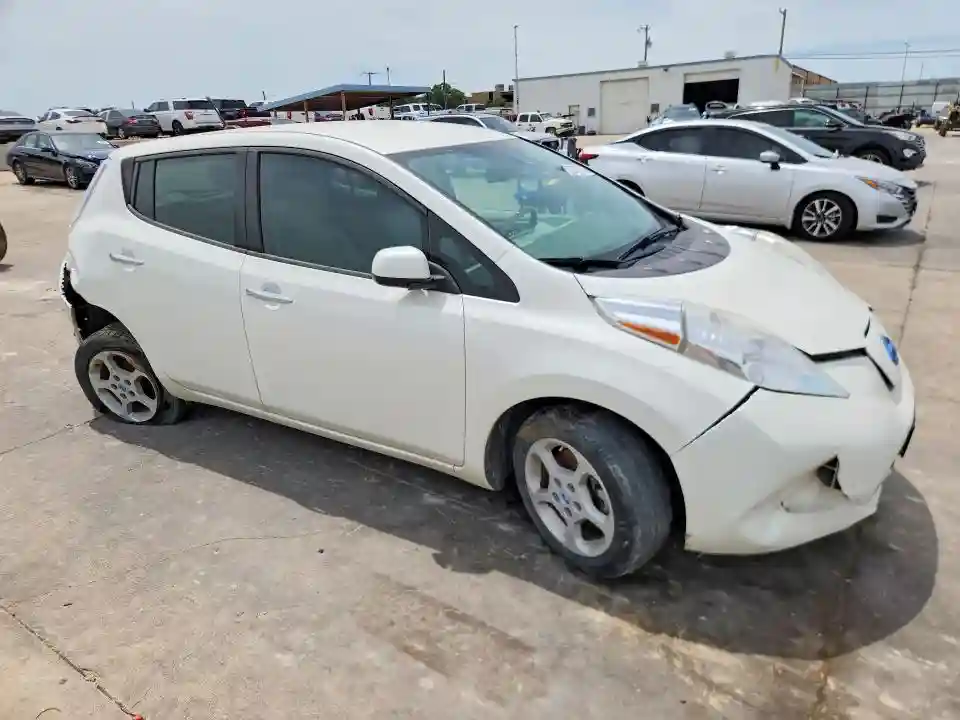 1N4AZ0CP1EC331684 2014 NISSAN LEAF-3