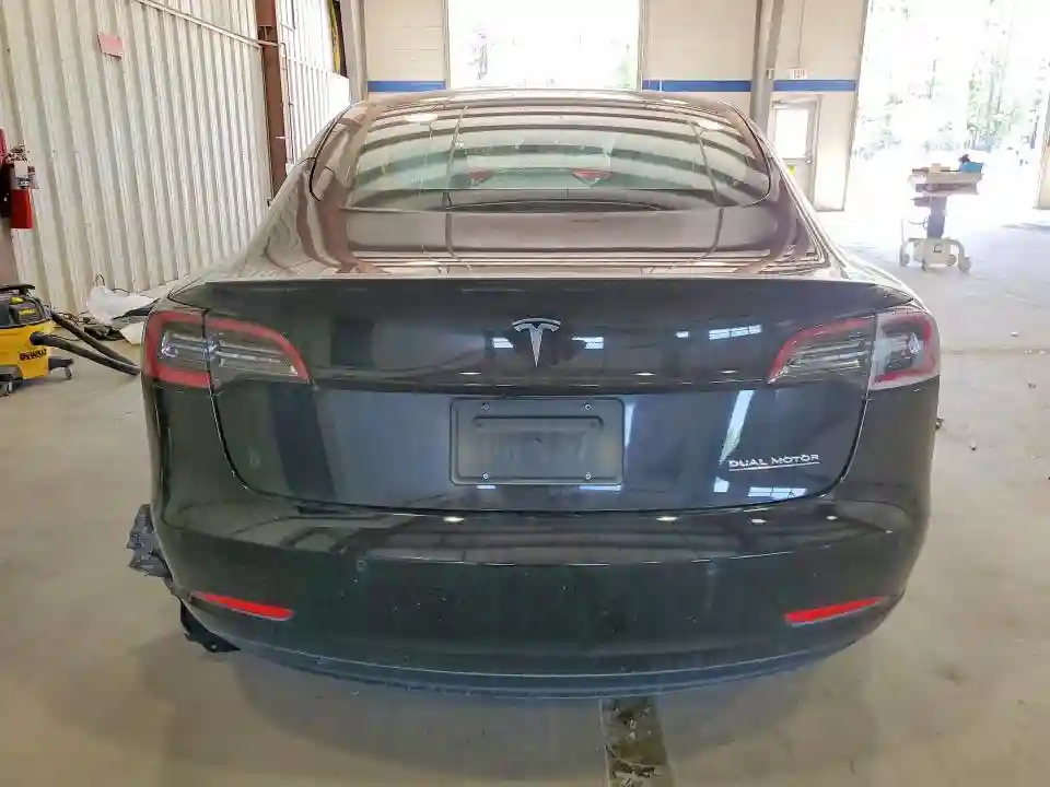 5YJ3E1EC8MF984514 2021 TESLA MODEL 3-5