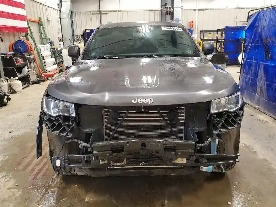 1C4RJFAG8JC378408 2018 JEEP GRAND CHEROKEE-4