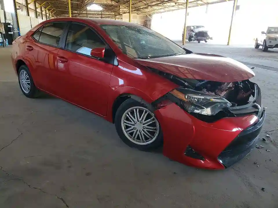2T1BURHE6JC081157 2018 TOYOTA COROLLA-3