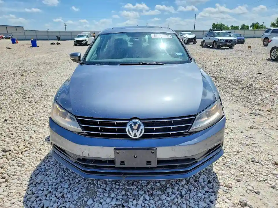 3VWDB7AJ6JM223053 2018 VOLKSWAGEN JETTA-4
