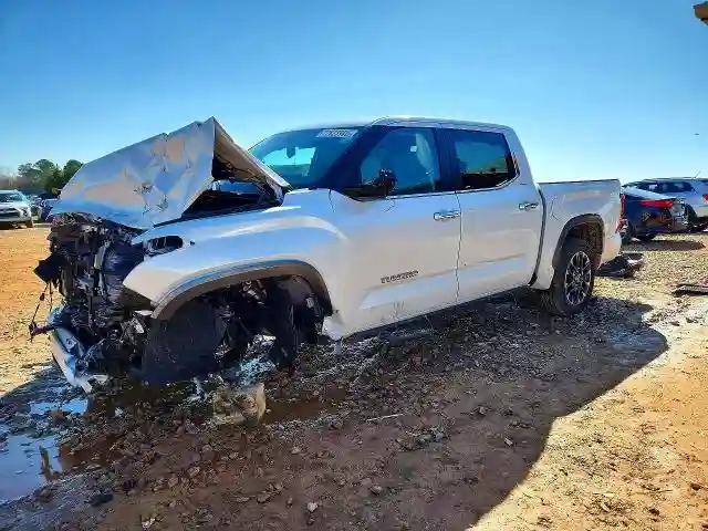 5TFJA5DB4SX326792 2025 TOYOTA TUNDRA-0