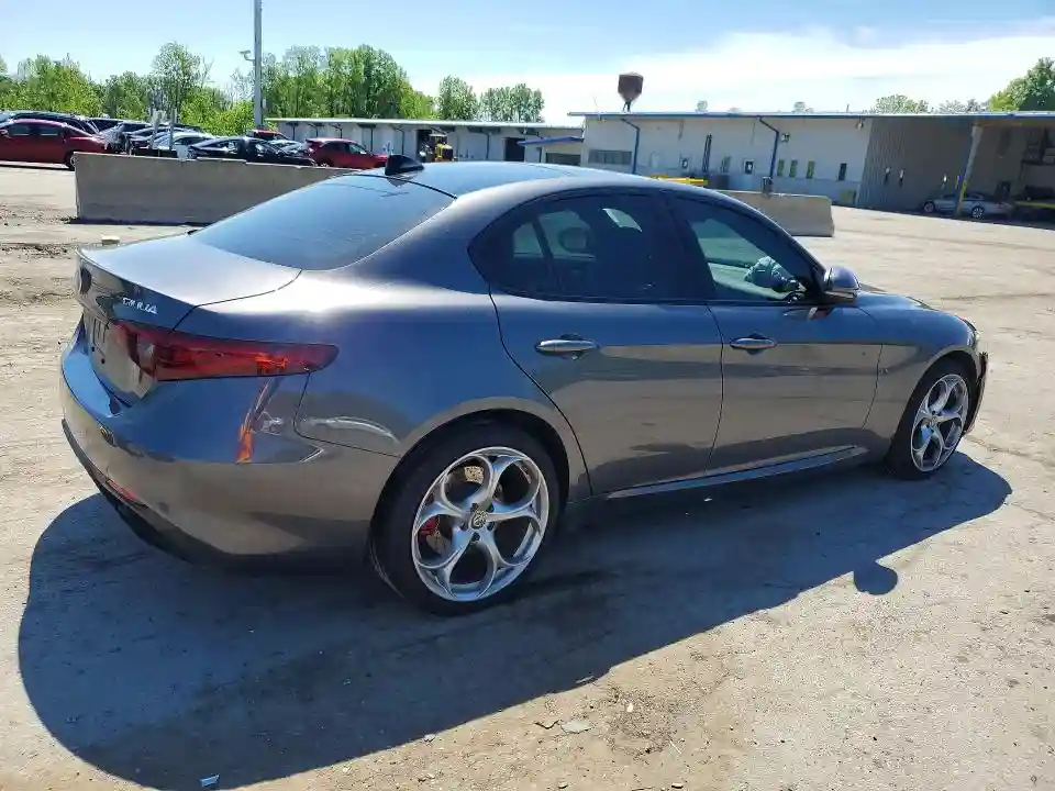 ZARFANBN8M7643650 2021 ALFA ROMEO GIULIA-2