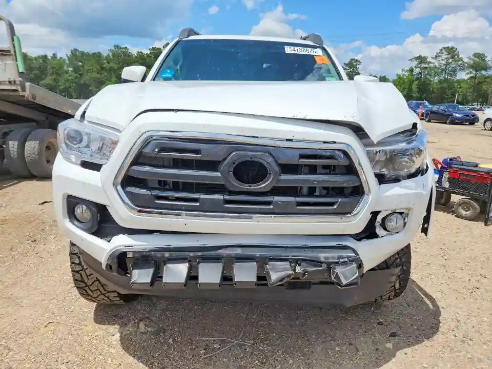 5TFAZ5CN9HX023231 2017 TOYOTA TACOMA-4