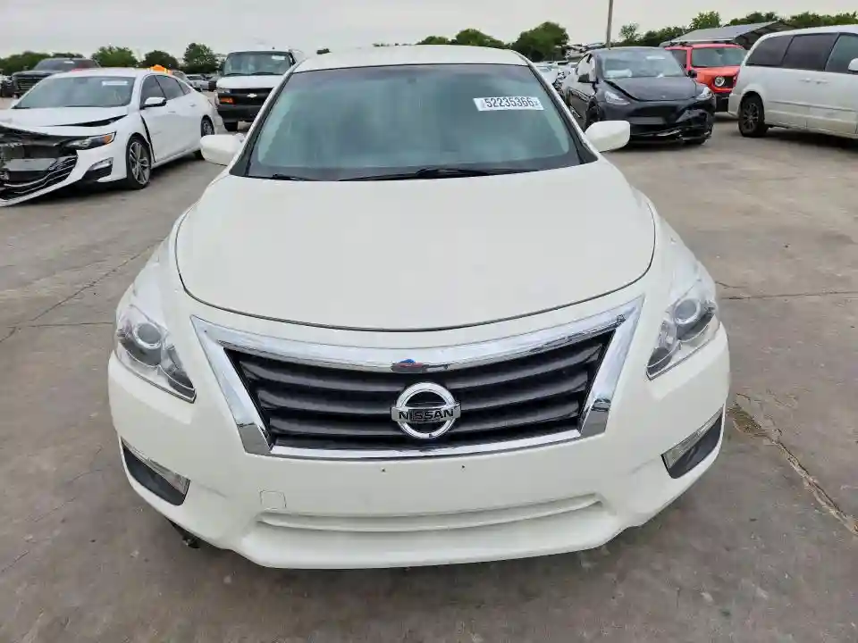 1N4AL3AP7FN310365 2015 NISSAN ALTIMA-4