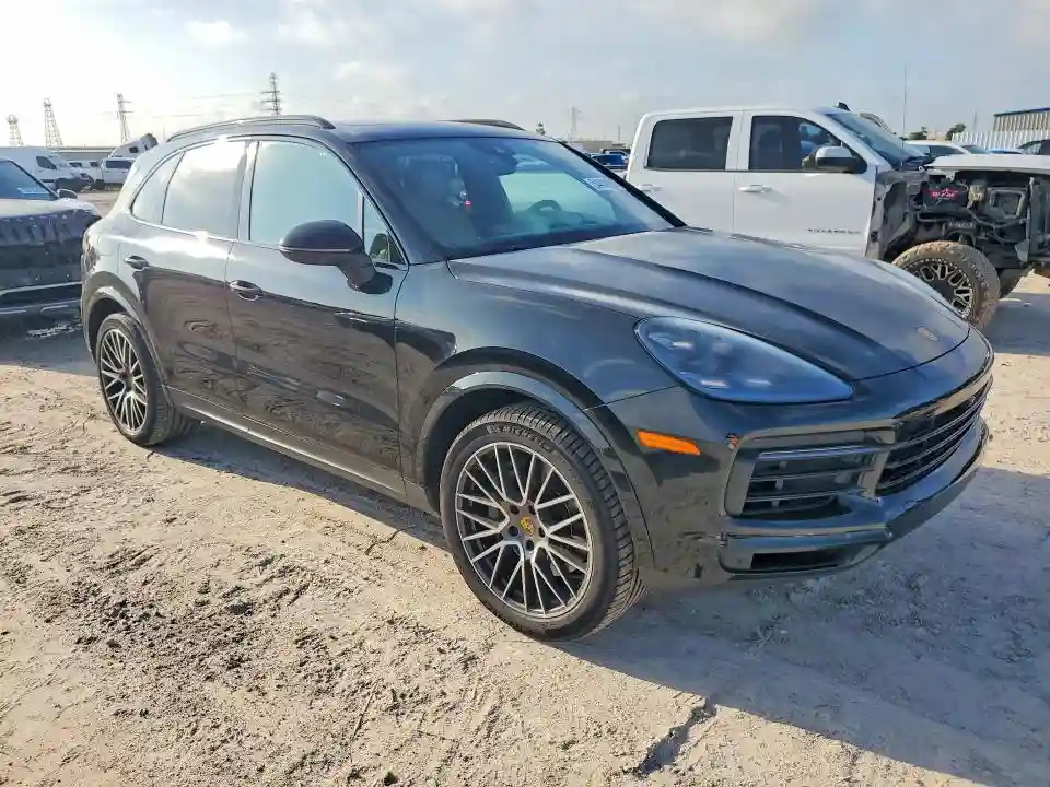 WP1AB2AY6MDA29028 2021 PORSCHE CAYENNE-3