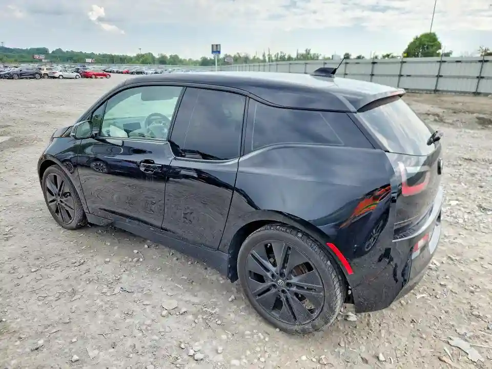 WBY1Z2C5XGV556437 2016 BMW I SERIES-1